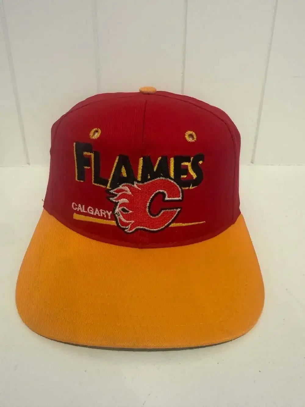 Vintage 1990s Calgary Flames NHL Snapback Hat by Twins Enterprises